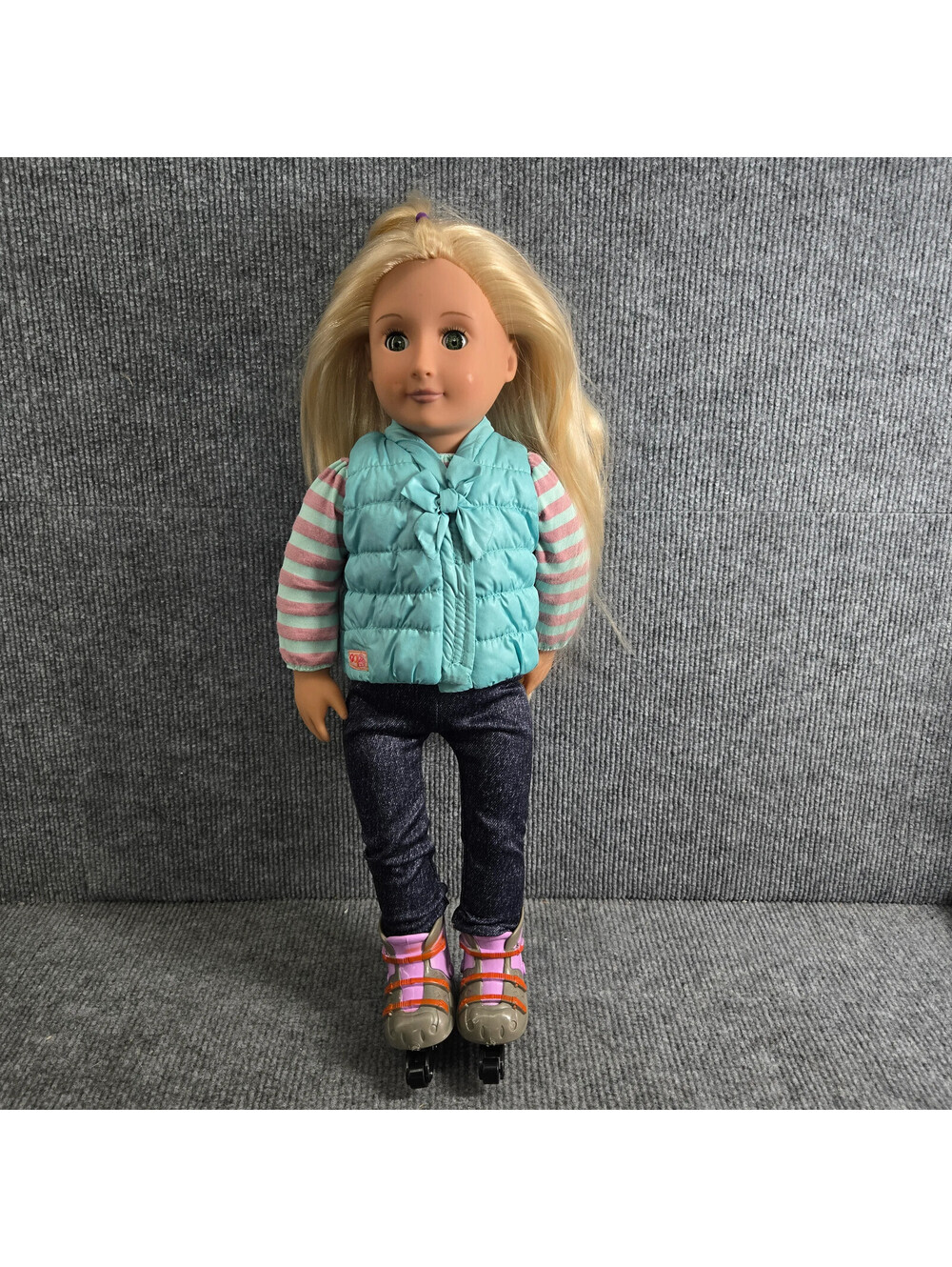 Our Generation 18 Inche Doll Blonde Hair Roller Skates Outfit Battat